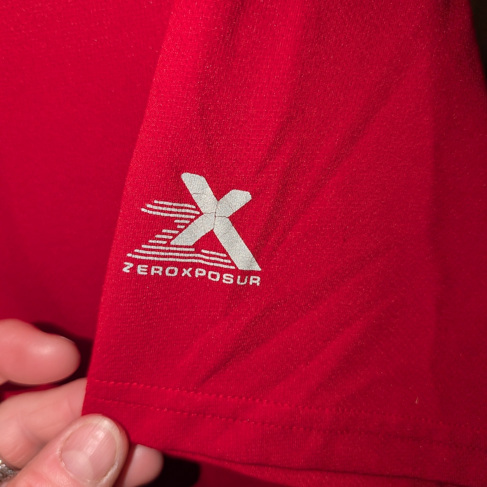 ZeroXposur Red Short Sleeve Tee for Effortless Style